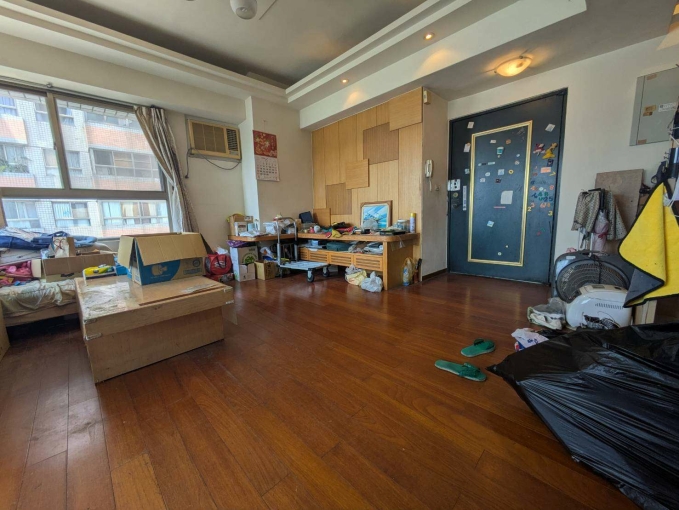 ✨免仲介費，可寵✨中華國小 大4房2廳2衛，整理中，可約看✨（第4張）