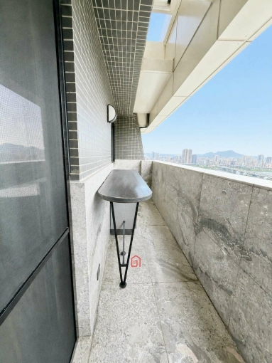 🔥漢口街🏡屋齡新電梯1+1房雙陽台⚡台水電💡管理員代收（第12張）