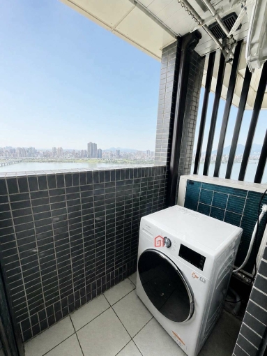 🔥漢口街🏡屋齡新電梯1+1房雙陽台⚡台水電💡管理員代收（第14張）