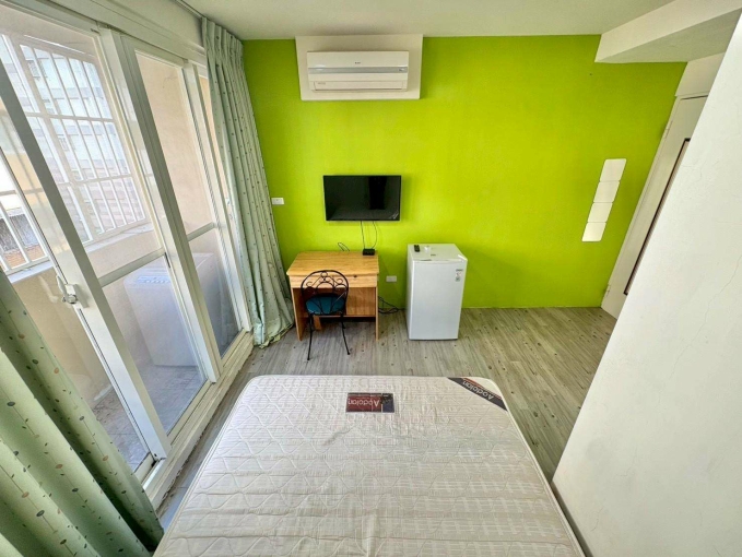 大面落地窗🏆可租補✨可貓咪😼陽台獨洗曬🌳質感木地板（第5張）