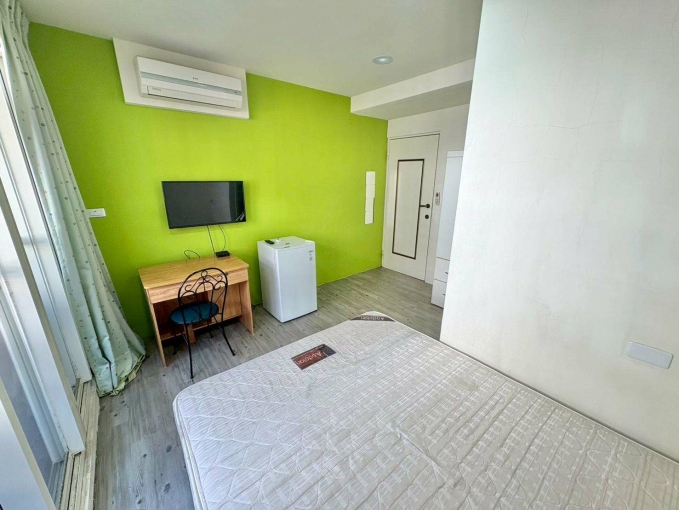 大面落地窗🏆可租補✨可貓咪😼陽台獨洗曬🌳質感木地板（第3張）