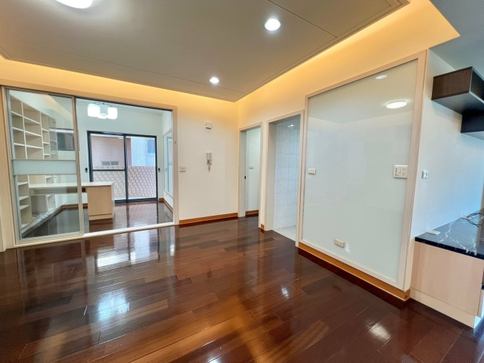 和樂融融✨台水電🩵可租補❤️‍🔥質感大四房🩷休旅車位❤️‍🔥（第8張）