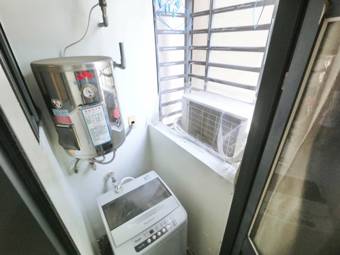 租補+採光佳*陽台獨洗曬*飲水機*子母車*機車位（第15張）