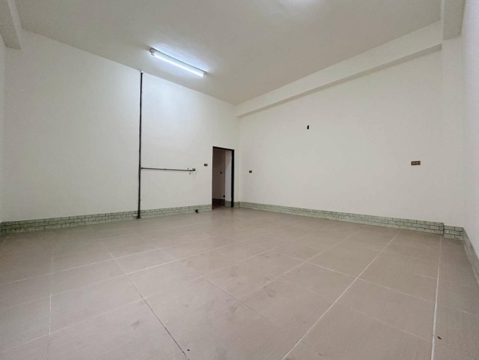 透天/邊間/明亮超大露臺/適合辦公/教室/工作室（第5張）