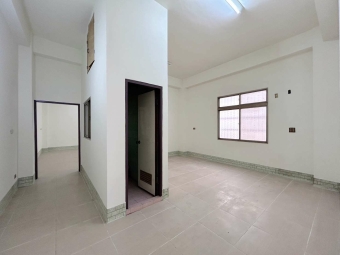 透天/邊間/明亮超大露臺/適合辦公/教室/工作室（第4張）