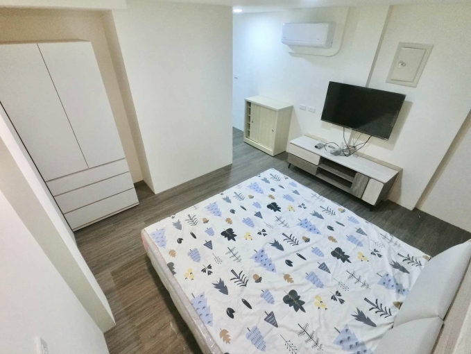 燙到要放耳邊降溫🐈可貓貓✨可租補✨陽台獨洗💕近文心森林公園 ikea⚡宇你相見（第3張）