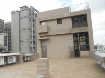 免仲介費 近八德大南市場透天附電梯2樓高級新網路大套房出租 只另付電費（第10張）