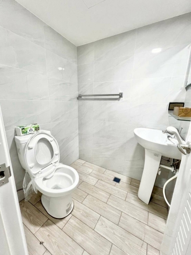 秒殺台水電💕可租補💕陽台獨洗💕管理員代收💕車位可問（第4張）