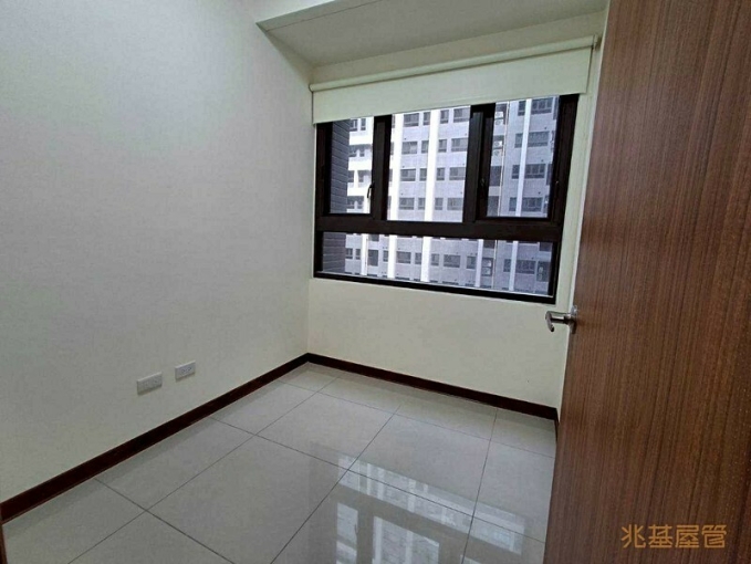 兆基社會住宅🏠幸福成2房含管理費、有平面車位可租補可寵物（第4張）