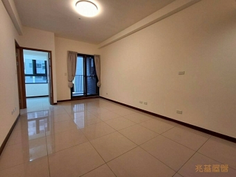 兆基社會住宅🏠幸福成2房含管理費、有平面車位可租補可寵物（第1張）