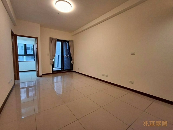 兆基社會住宅🏠幸福成2房含管理費、有平面車位可租補可寵物（第1張）