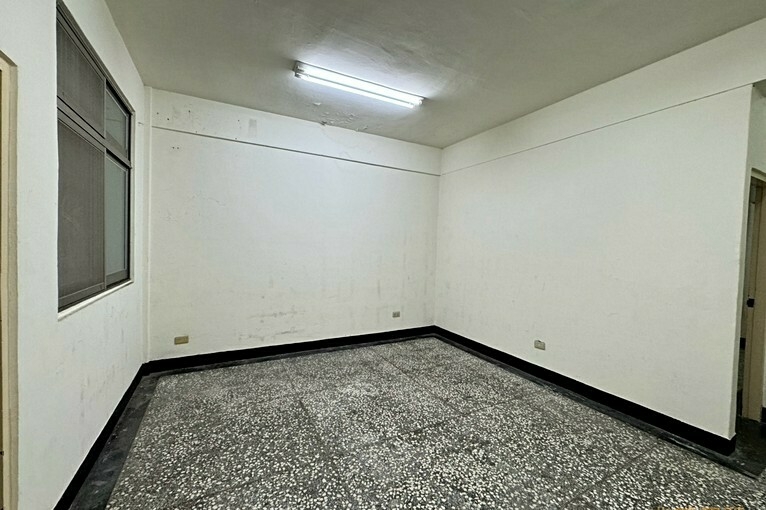 兆基社會住宅🏡友善屋源🧡國父紀念館站、可租補入籍免仲介費(第6張)