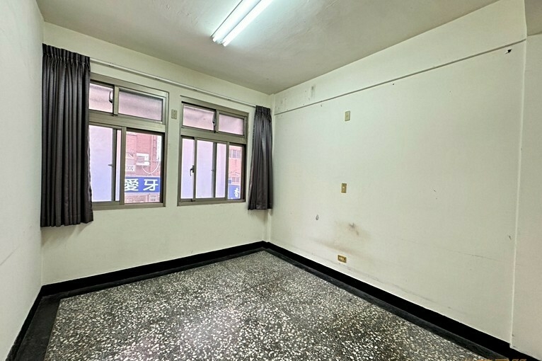 兆基社會住宅🏡友善屋源🧡國父紀念館站、可租補入籍免仲介費(第7張)