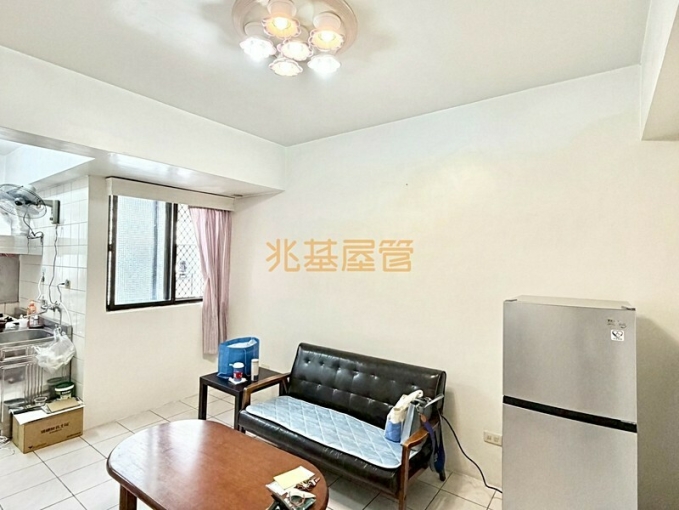 兆基社會住宅🏡近中國醫/衛道🌟有平面機車位🉑雙租補（第1張）