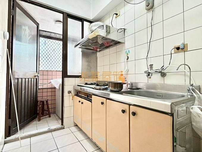 兆基社會住宅🏡近中國醫/衛道🌟有平面機車位🉑雙租補（第9張）