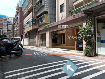 捷運台電站🍎一樓庭院🍎室內平面車位（第4張）