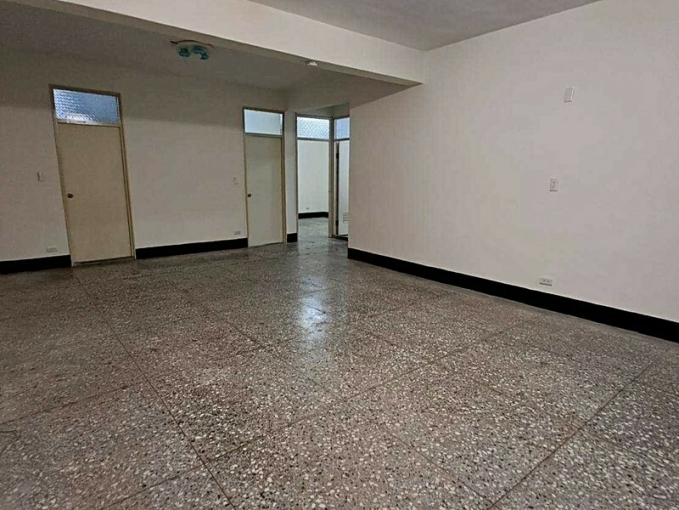 兆基社會住宅🏠超大使用坪數/前院及門口皆可停車(第5張)