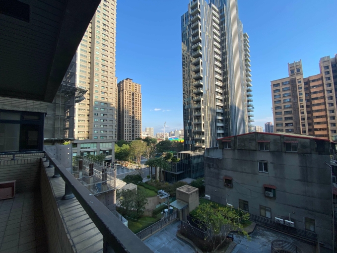 板橋站，3鐵共構，新北市政府，大陽台，可租補報稅（第15張）