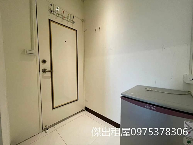 傑出租屋/站前電梯套房,獨洗,可貓 - Image 3