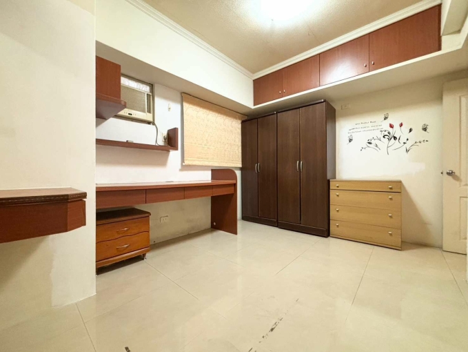 【長億城陽光區】南區三房🌈車位⭐可戶籍⭐可租補🌳 - Image 9