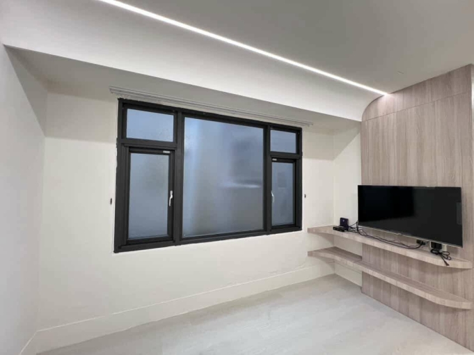 西屯X剛開租|與新光遠百一條路的距離|一層一戶X全新裝潢 - Image 3