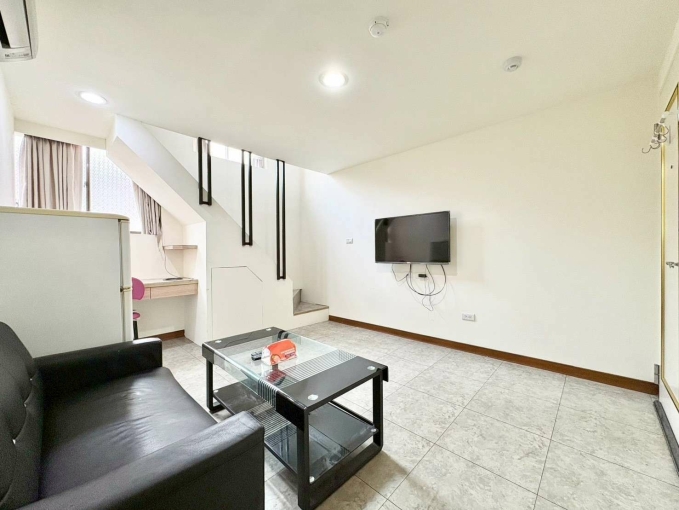 🔥東區樓中樓🔥電梯管理員🔥可租補🔥飲水機子母車（第6張）