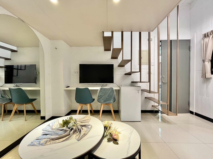 ☑ 可貓☑ 雙租補☑ 樓中樓☑ 大面鏡☑ 免仲介費 - Image 4