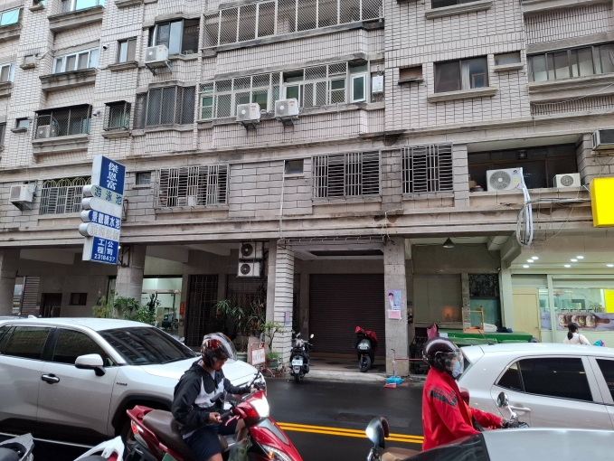 崇德路商圈含一樓二樓地下室（第13張）