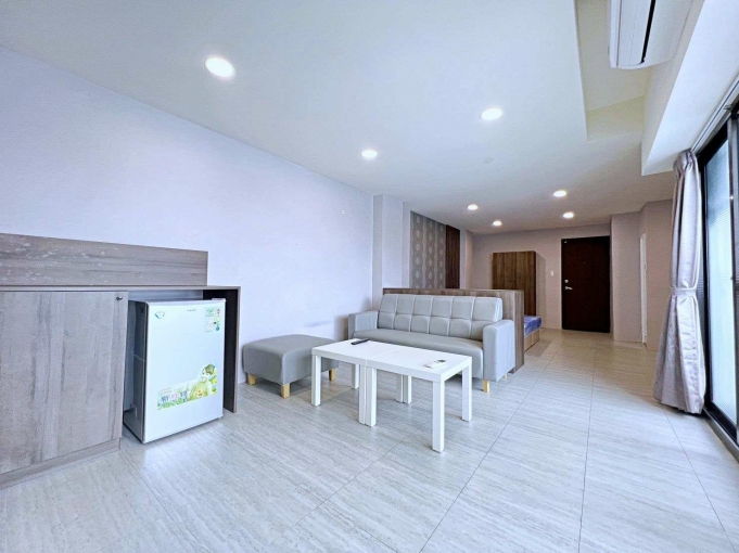 近中國醫🍀陽台獨洗🍀機車位🍀電梯🍀管理員🍀子母車（第1張）