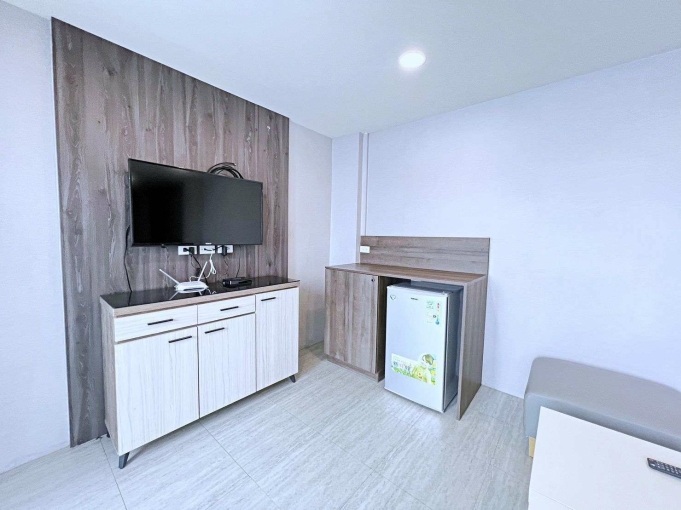 近中國醫🍀陽台獨洗🍀機車位🍀電梯🍀管理員🍀子母車（第5張）