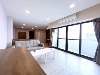 近中國醫🍀陽台獨洗🍀機車位🍀電梯🍀管理員🍀子母車（第3張）