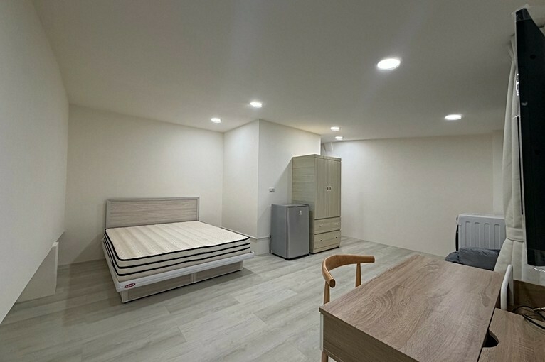 💓西門捷運站/全配裝潢/可養貓/陽台大套房(第15張)