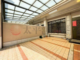 【新光田臨路前停裝潢美墅】（第1張）