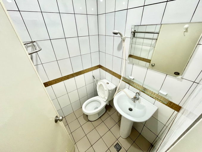 忠孝夜市✨電梯✔子母車✔CP高❤租補 - Image 7