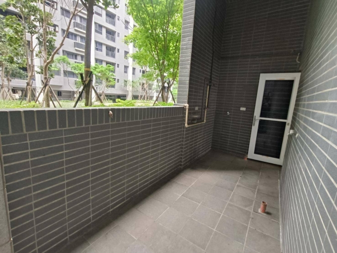 A10和發F1邊間挑高社區底商店面（第4張）