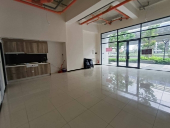 A10和發F1邊間挑高社區底商店面（第2張）