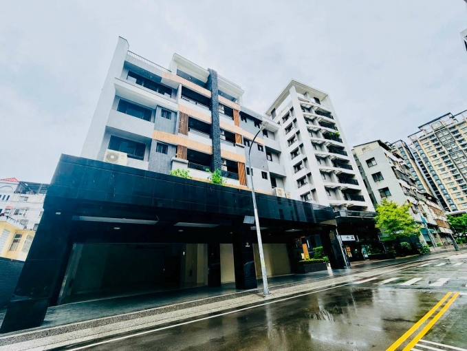 全新完工🍀雙店面🍀室內46坪🍀面寬12米（第1張）