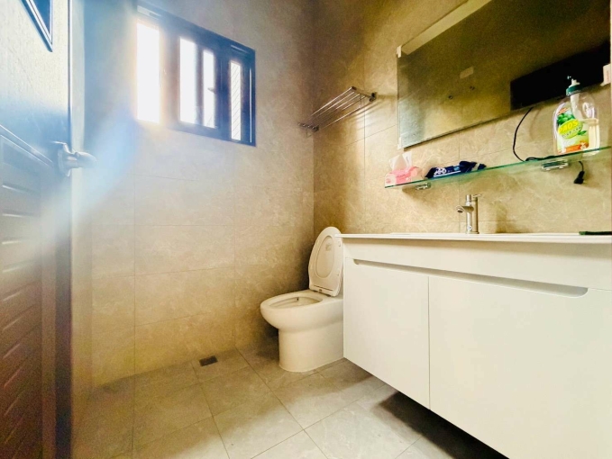 全新完工🍀雙店面🍀室內46坪🍀面寬12米（第4張）