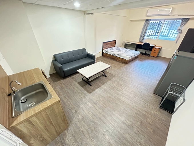 🧡請加賴🧡稀有可寵🧡租屋補助🧡凸窗曬衣🧡流理台🧡（第1張）