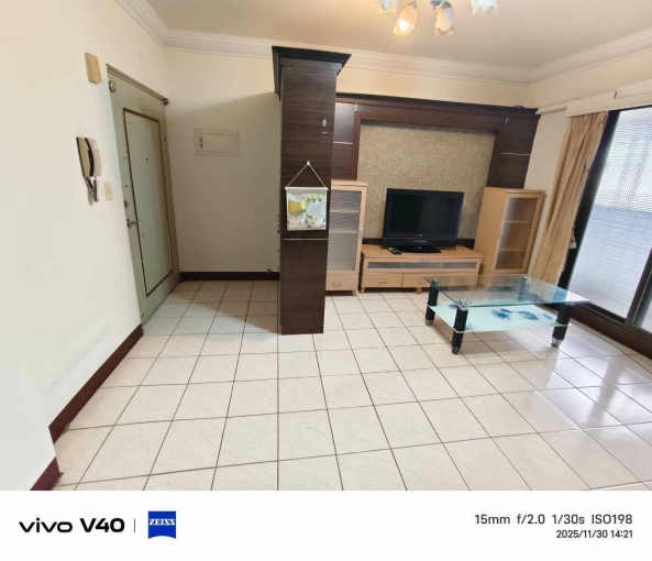 台中市潭子區龍庭閣社區 - Image 1