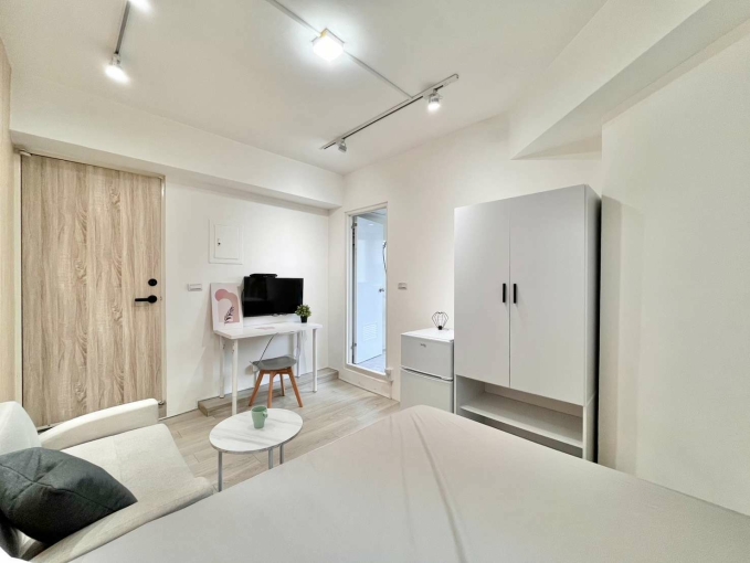 葡萄美酒夜光杯💕陽台獨洗✨可租補💕宇你相見✨散步到逢甲（第8張）