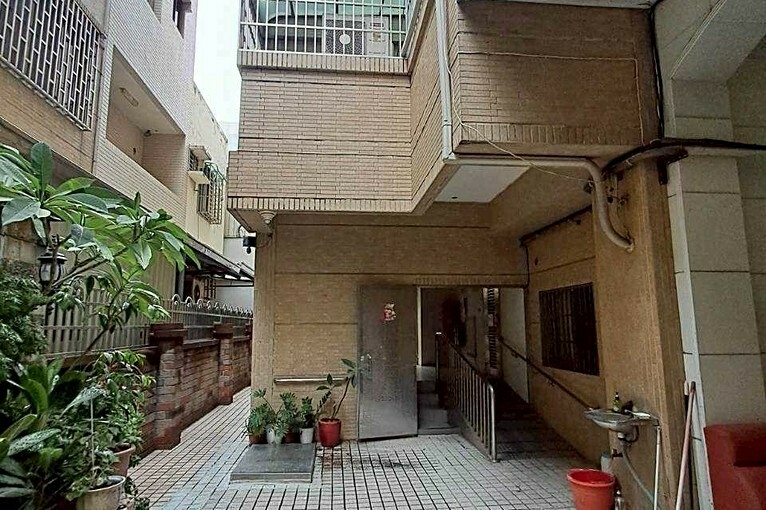兆基社會住宅🏡安平套房/可租補/看房加Line(第8張)