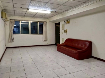 吉屋出租 生活功能特佳 交通方便 - Image 6