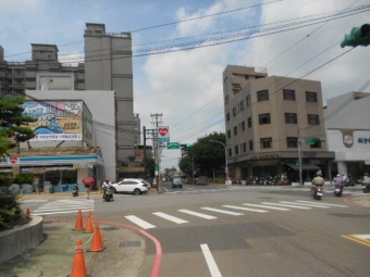 免仲介費  位桃園與八德區交界處透天電梯2樓高級新網路大套房出租 只另付電費（第13張）