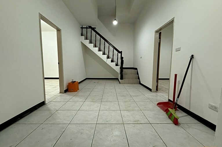 兆基社會住宅🏠百福宮旁✅一樓有前庭可停車✅稀有大坪數3房2（第4張）
