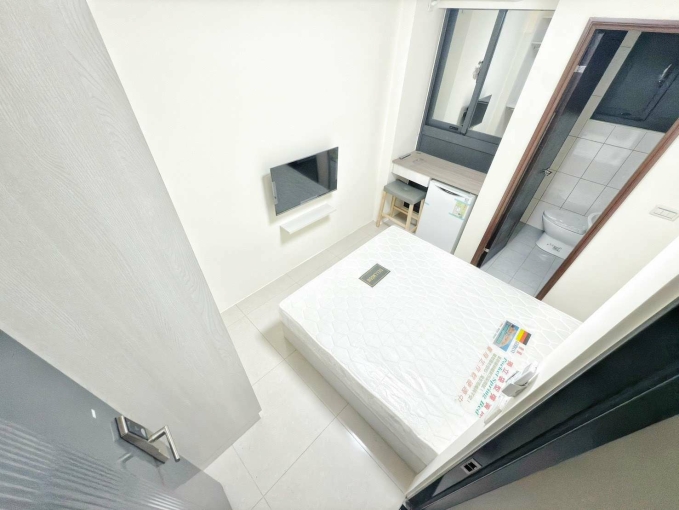 機車位走路崇德萬客火鍋可租房屋補助北屯過一個路口北區秒殺整棟新蓋全新未住採光超好小資族多間可選任你挑選間間陽台獨洗曬部分流理台電梯套房（第1張）