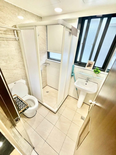 雙租屋補助🍀電梯🍀子母車🍀大露臺🍀陽台獨洗🍀乾溼分離🍀流理台🍀室內機車位🍀可戶籍報稅（第9張）