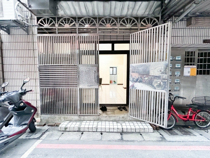 ✨中和忠孝街大坪數三房｜社宅可租補｜免仲介費✨（第1張）