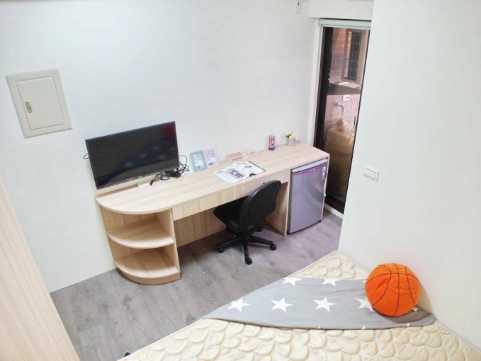 🔥南區可租補🔥陽台獨洗🔥飲水機子母車🔥電梯套房（第8張）