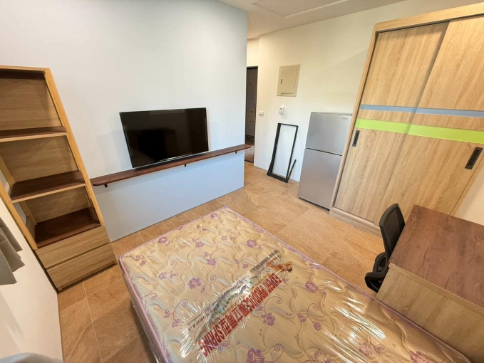 ‼️高質感套房‼️✔隔音佳✔全新高鐵🙌家具全配🙌電梯套房（第1張）